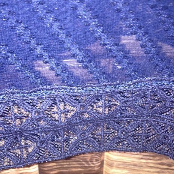 ECLAIR NWT Sheer Chevron Pattern Navy Blue Blouse Large - Picture 5 of 13